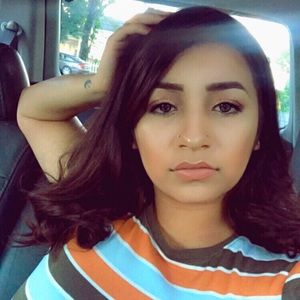 Meet your Posher, Celine